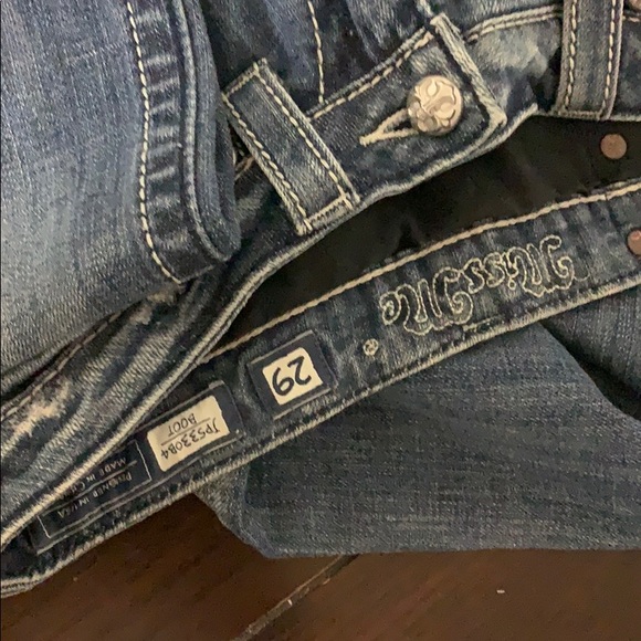 Jeans - Picture 4 of 4